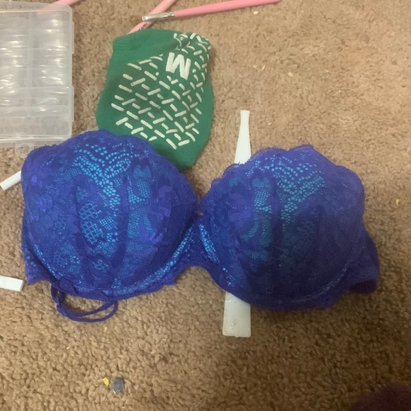 bra - Picture 1 of 3